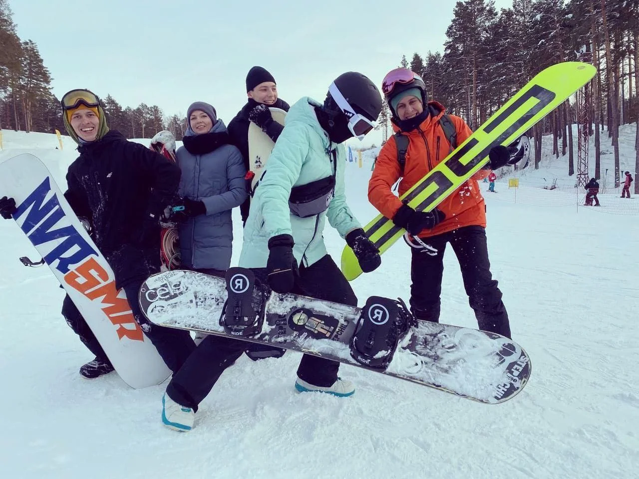 Инструктор сноуборд Тюмень - обучение на Воронинских горках